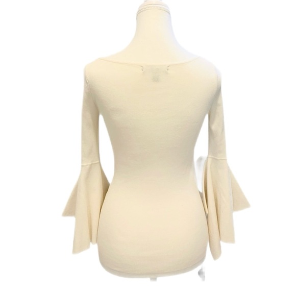 BANANA REPUBLIC Y2k Handkerchief Sleeve statement Sweater in Cream Size XXS - Picture 3 of 5